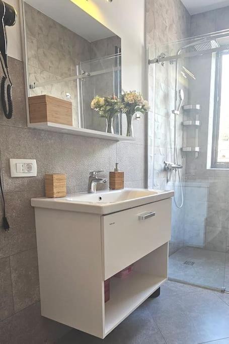 Modern Top Floor Sea View 3Br With Pools, Spa & Fitness Bečići Exterior foto